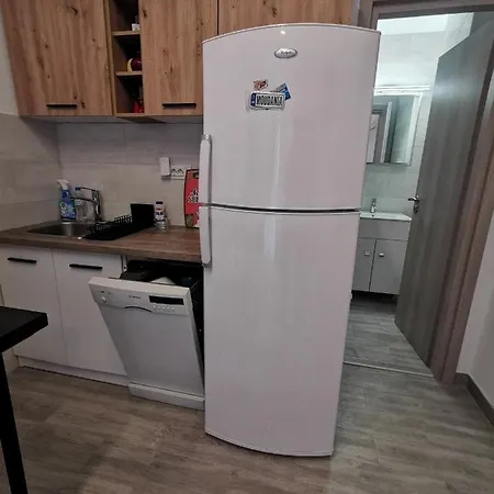 Apartment Adamant Nea Moudania