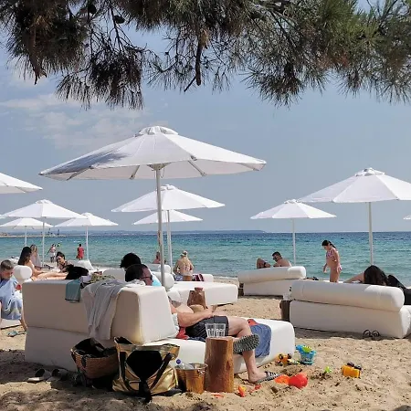 Apartment Adamant Nea Moudania