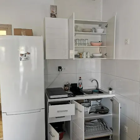 Adamant Apartment Nea Moudania