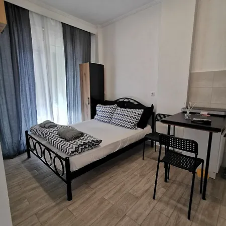 Apartment Adamant Nea Moudania