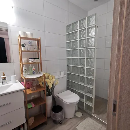 Apartment Adamant